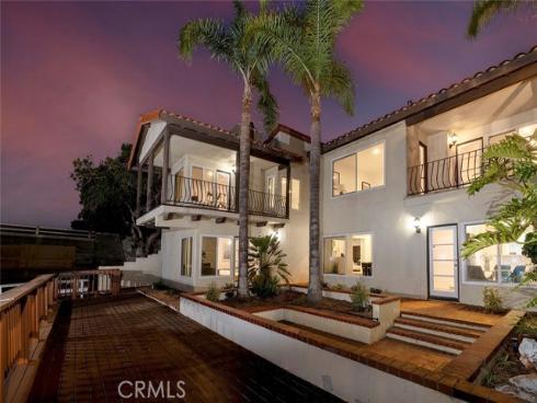 16592 Grimaud Lane, Huntington Beach, CA