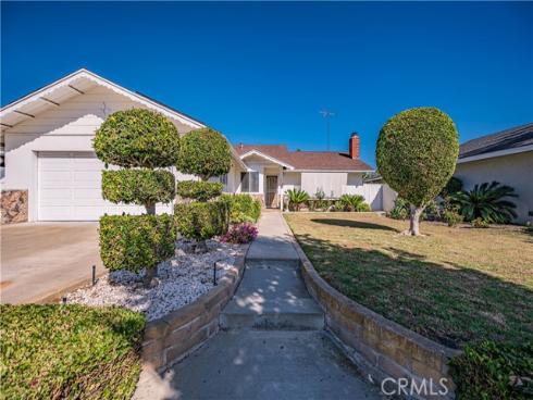 15882 Pilgrim Circle, Huntington Beach, CA