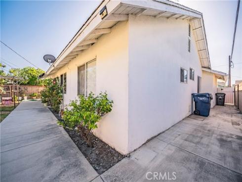 15882 Pilgrim Circle, Huntington Beach, CA