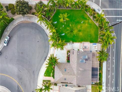 9511 Port Clyde Drive, Huntington Beach, CA