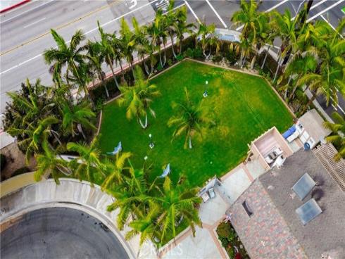 9511 Port Clyde Drive, Huntington Beach, CA