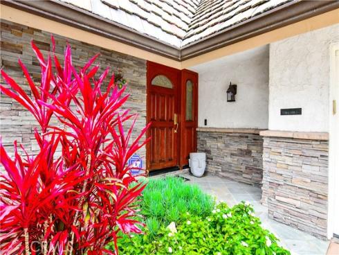 9511 Port Clyde Drive, Huntington Beach, CA