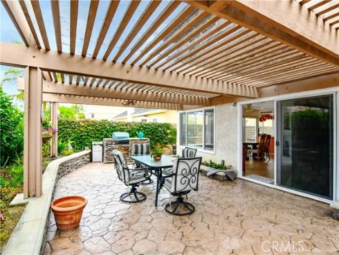 9511 Port Clyde Drive, Huntington Beach, CA