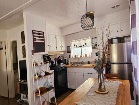 17261 Gothard St SPC 4 , Huntington Beach, CA