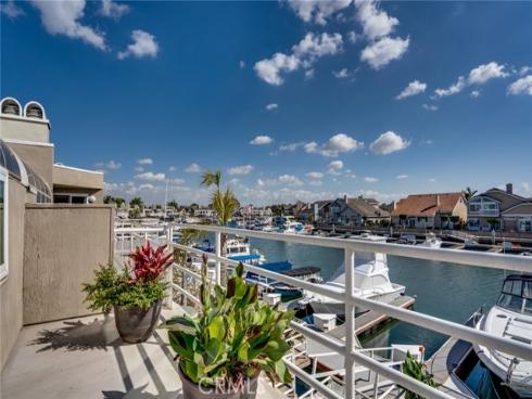 3308 Tempe Drive, Huntington Beach, CA