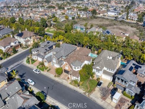 4761 Edgartown Drive, Huntington Beach, CA