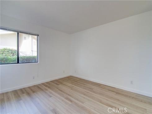 8686 Merced 1010A Circle, Huntington Beach, CA