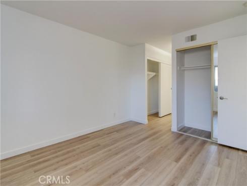 8686 Merced 1010A Circle, Huntington Beach, CA