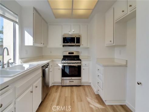 8686 Merced 1010A Circle, Huntington Beach, CA