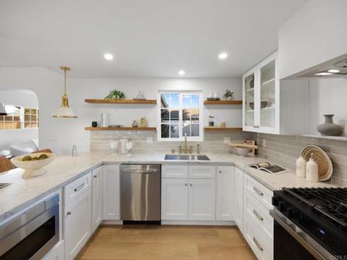 5671  Littler Dr  , Huntington Beach, CA