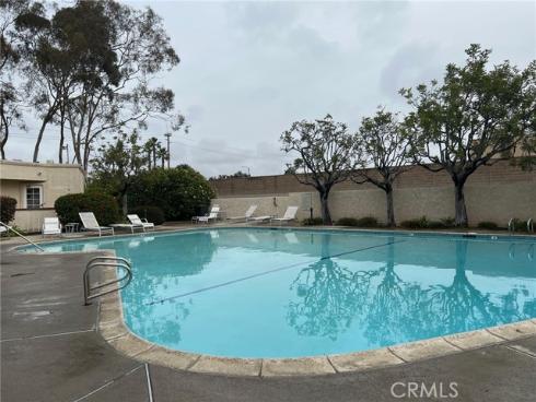 19052  Oceanport Lane  5 , Huntington Beach, CA