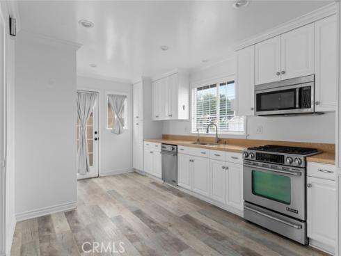 16242 Hawaii Lane, Huntington Beach, CA