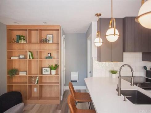 711 Pacific Coast 206 Highway, Huntington Beach, CA