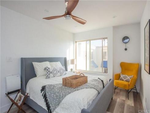 711 Pacific Coast 206 Highway, Huntington Beach, CA