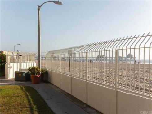 711 Pacific Coast 206 Highway, Huntington Beach, CA