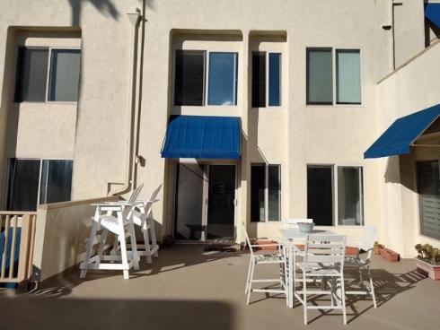 711 Pacific Coast 206 Highway, Huntington Beach, CA