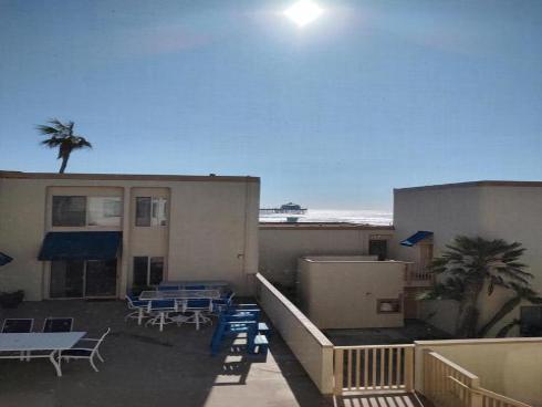 711 Pacific Coast 206 Highway, Huntington Beach, CA