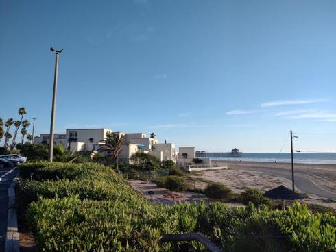 711 Pacific Coast 206 Highway, Huntington Beach, CA