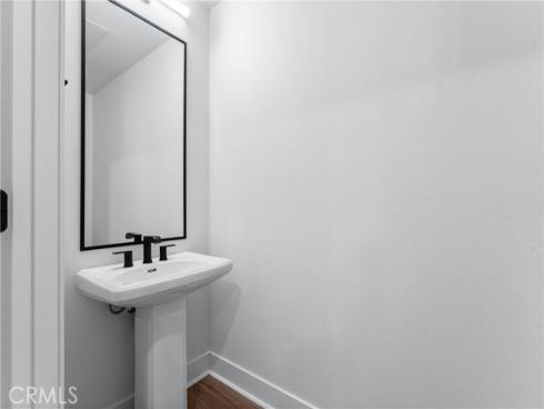 414 Main 205 Street, Huntington Beach, CA