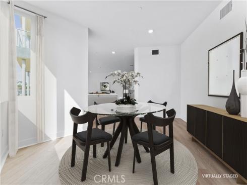 414 Main 205 Street, Huntington Beach, CA