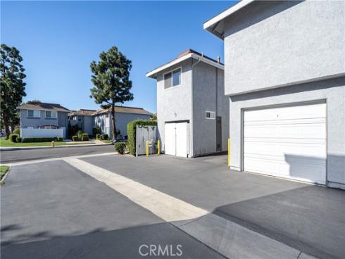 19792 Bromley 3 Lane, Huntington Beach, CA