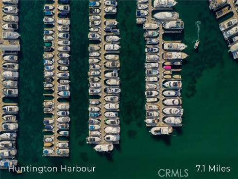 414 Main 220 Street, Huntington Beach, CA