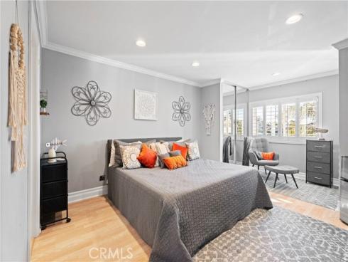 16712 Baruna Lane, Huntington Beach, CA