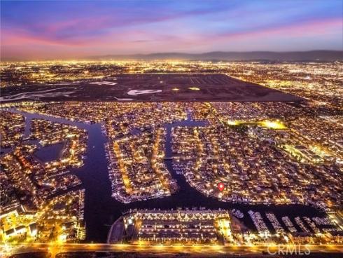 17007 Edgewater Lane, Huntington Beach, CA