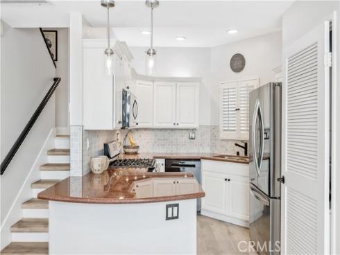 5101 Tortuga Drive 205 , Huntington Beach, CA