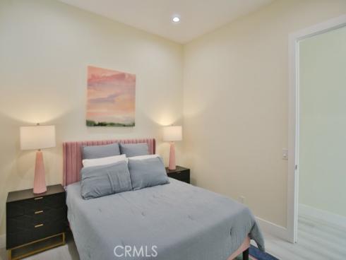 19002 Delaware Street, Huntington Beach, CA