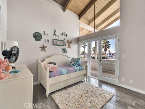 4051 Davenport Drive, Huntington Beach, CA