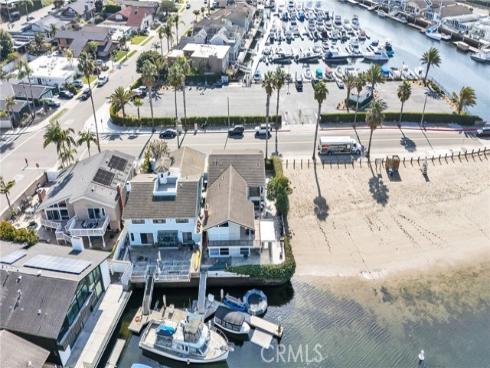 4051 Davenport Drive, Huntington Beach, CA