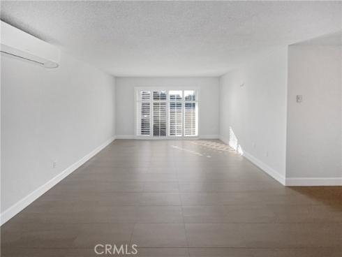 8566 Van Ness 24F Court, Huntington Beach, CA