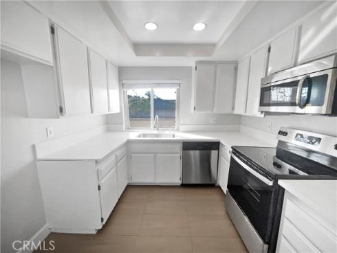 8566 Van Ness 24F Court, Huntington Beach, CA