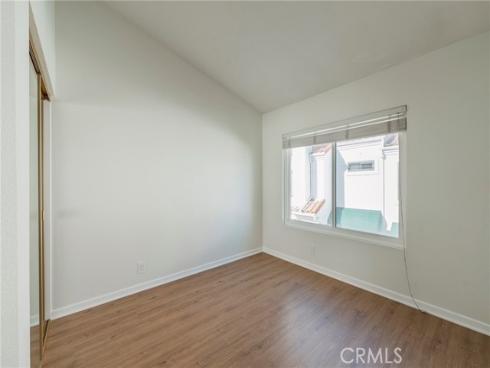 7412 Seabluff 107 Drive, Huntington Beach, CA