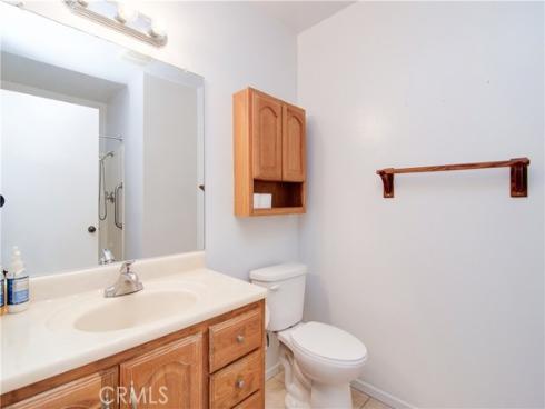 8566  Larkhall  809D  Circle, Huntington Beach, CA