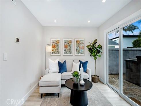 1308 Alabama Street, Huntington Beach, CA