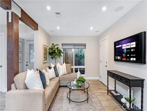 1308 Alabama Street, Huntington Beach, CA