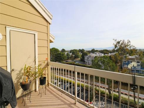 20331  Bluffside Circle  417 , Huntington Beach, CA