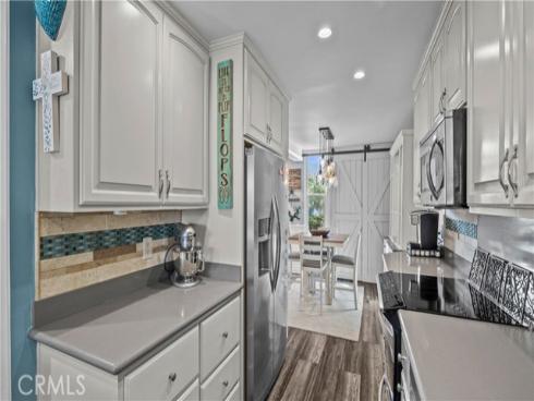 16532 Harbour Lane, Huntington Beach, CA