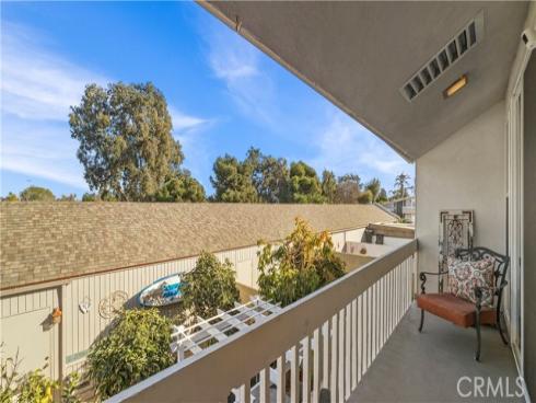 16532 Harbour Lane, Huntington Beach, CA