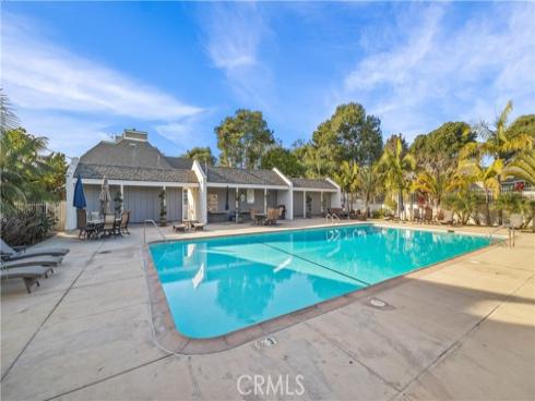 16532 Harbour Lane, Huntington Beach, CA