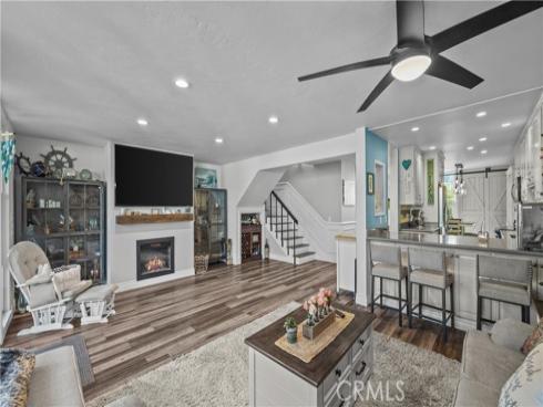 16532 Harbour Lane, Huntington Beach, CA