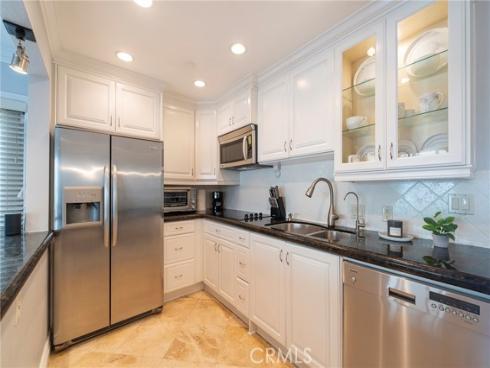 711 Pacific Coast 313 , Huntington Beach, CA