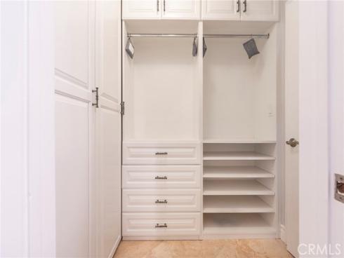 711 Pacific Coast 313 , Huntington Beach, CA