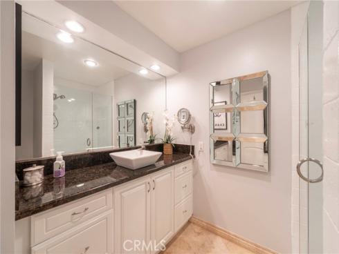 711 Pacific Coast 313 , Huntington Beach, CA