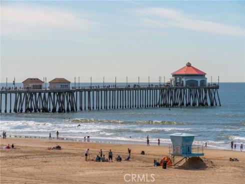 711 Pacific Coast 313 , Huntington Beach, CA