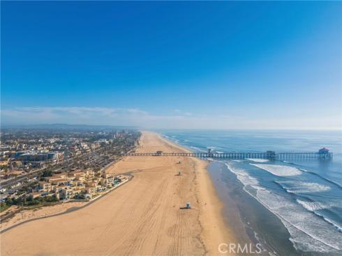 711 Pacific Coast 313 , Huntington Beach, CA
