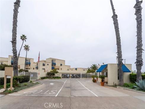 711  Pacific Coast  313 , Huntington Beach, CA