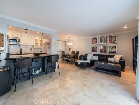 711 Pacific Coast 313 , Huntington Beach, CA